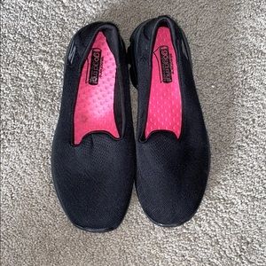 NWT GogaMat Sketchers